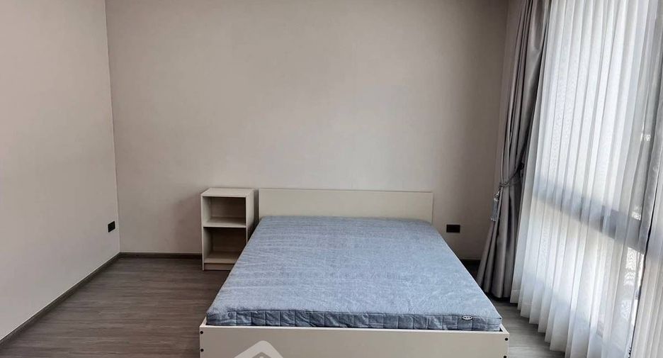 For sale 3 bedrooms townhouse in Lat Phrao, Bangkok