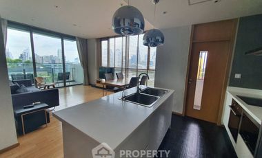 For sale 2 bedrooms condo in Khlong Toei, Bangkok