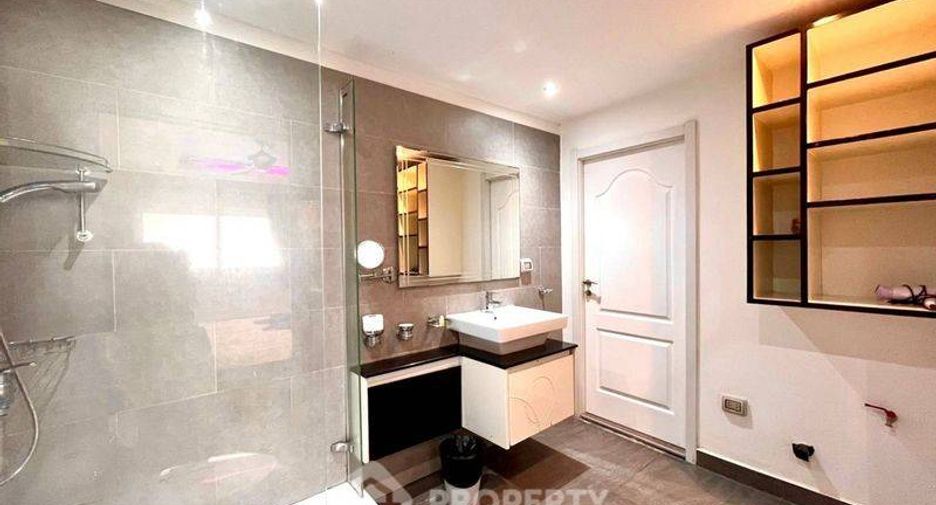 For sale 1 bed condo in Sattahip, Chonburi