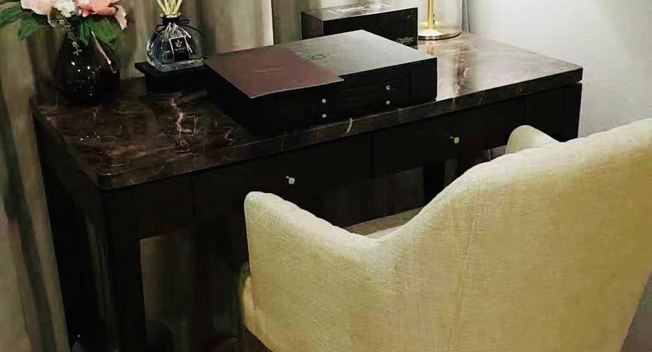 For sale 2 ベッドルーム condo in Pathum Wan, Bangkok
