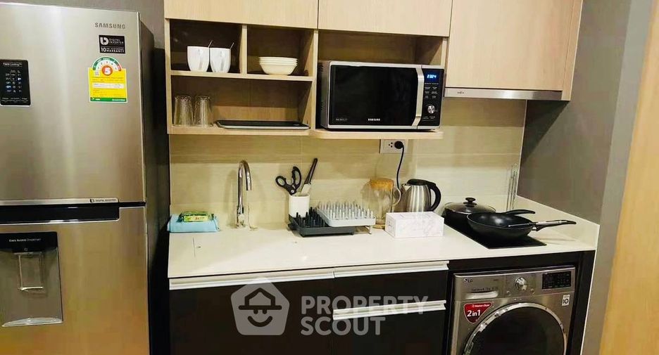 For sale 2 ベッドルーム condo in Pathum Wan, Bangkok