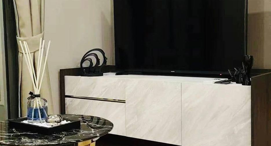 For sale 2 ベッドルーム condo in Pathum Wan, Bangkok
