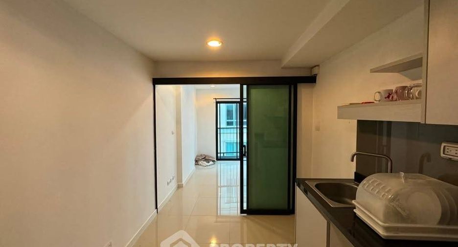 For sale 1 bed condo in Khlong Toei, Bangkok