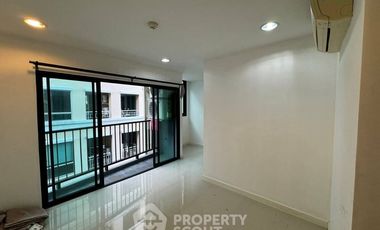For sale 1 bed condo in Khlong Toei, Bangkok
