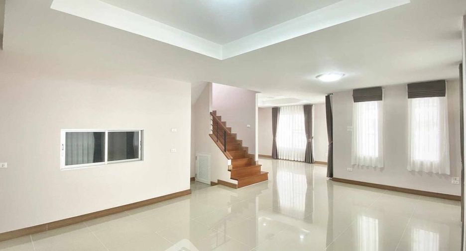 À vendre 3 chambres maison à Bang Lamung, Chonburi