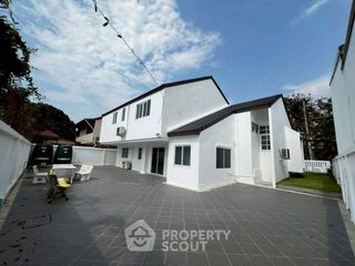 For sale 3 bedrooms villa in Bang Lamung, Chonburi