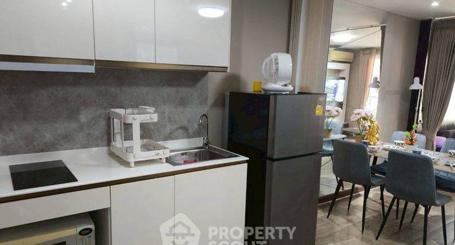 À vendre 1 chambre condo à Huai Khwang, Bangkok