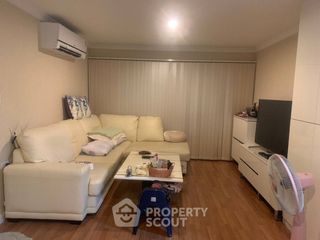 For sale 2 bedrooms condo in Huai Khwang, Bangkok