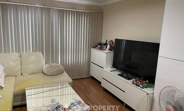 For sale 2 bedrooms condo in Huai Khwang, Bangkok