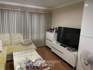 For sale 2 bedrooms condo in Huai Khwang, Bangkok
