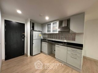 For sale 3 bedrooms condo in Din Daeng, Bangkok