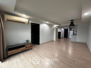 For sale 3 bedrooms condo in Din Daeng, Bangkok