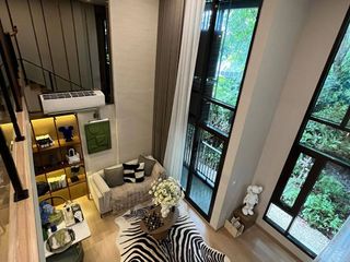 Condo en venta de 2 habitaciones en Bang Rak, Bangkok