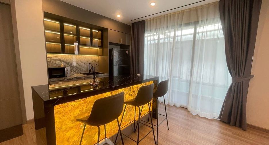 For sale 4 ベッドルーム villa in Jomtien, Pattaya