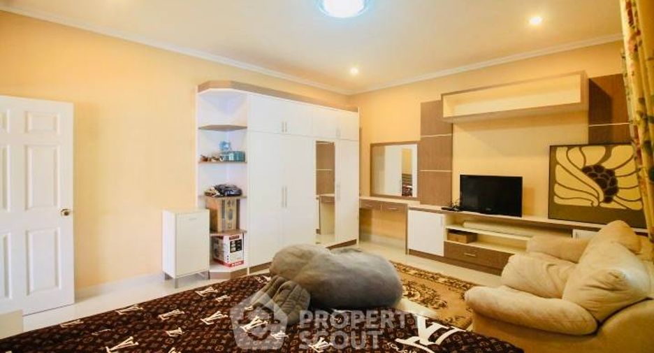 Villa zum Kauf mit 3 Zimmer in Sattahip, Pattaya