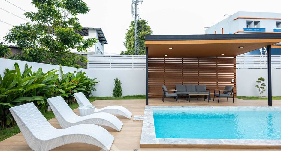 For sale 5 bedrooms house in Jomtien, Pattaya