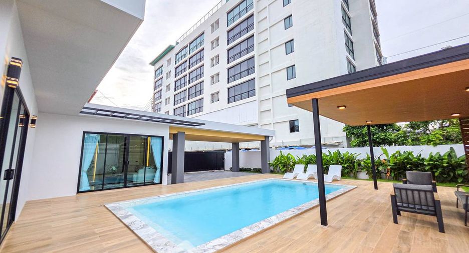 For sale 5 bedrooms house in Jomtien, Pattaya