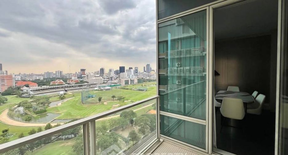 For sale 2 bedrooms condo in Pathum Wan, Bangkok