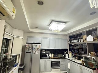 For sale 3 bedrooms townhouse in Phra Khanong, Bangkok
