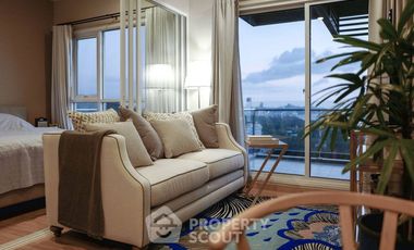 À vendre 1 chambre condo à Si Racha, Chonburi