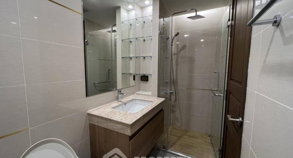 For sale 1 bed condo in Huai Khwang, Bangkok