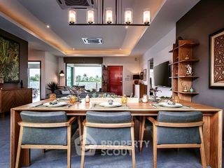 For sale 5 bedrooms villa in Bang Lamung, Chonburi