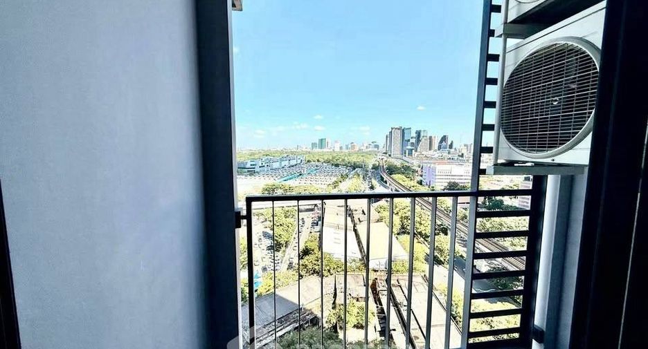 For sale 1 bed condo in Phaya Thai, Bangkok