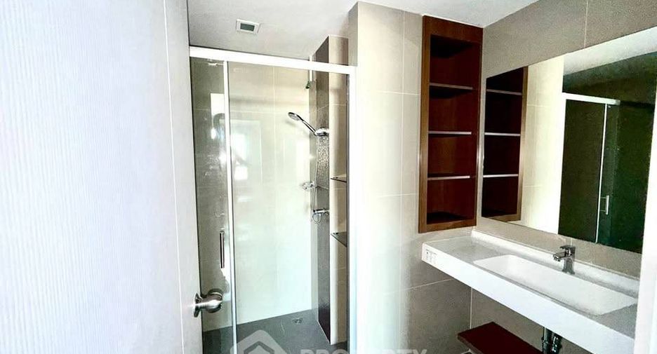 For sale 1 bed condo in Phaya Thai, Bangkok