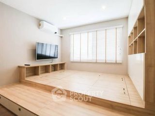 出售 3 卧室 联排别墅 在 Lat Phrao, 曼谷