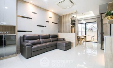 For sale 3 bedrooms townhouse in Lat Phrao, Bangkok