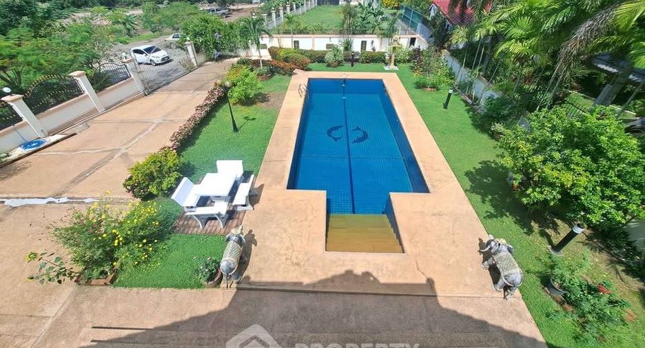 For sale 4 bedrooms house in Sattahip, Chonburi