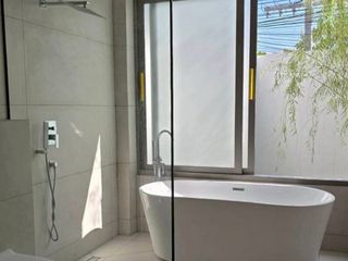 Villa en venta de 4 habitaciones en Bang Lamung, Chonburi