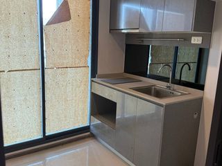 Wohnung zum Kauf mit 1 Zimmer in Phra Khanong, Bangkok