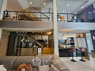 Reihenhaus zur Miete und zum Kauf mit 3 Zimmer in Lat Phrao, Bangkok