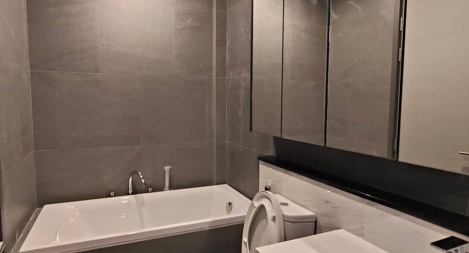 Wohnung zum Kauf mit 1 Zimmer in Huai Khwang, Bangkok