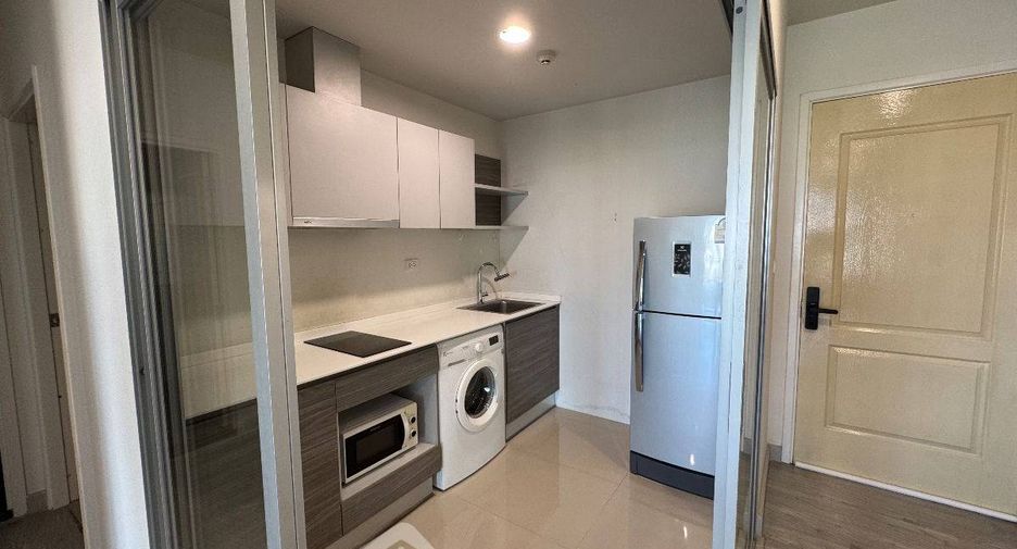 For sale 2 bedrooms condo in Khan Na Yao, Bangkok