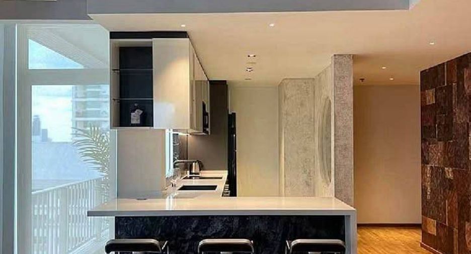 For sale 2 bedrooms condo in Pathum Wan, Bangkok