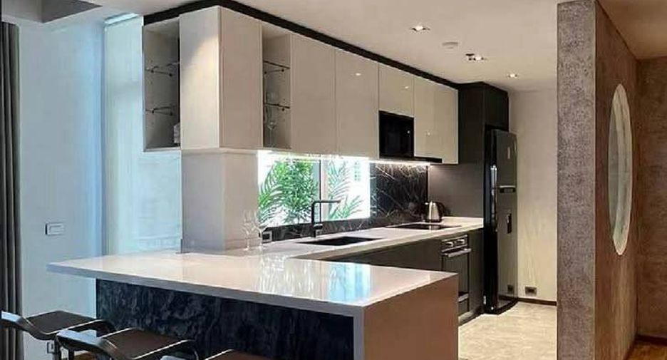 For sale 2 bedrooms condo in Pathum Wan, Bangkok