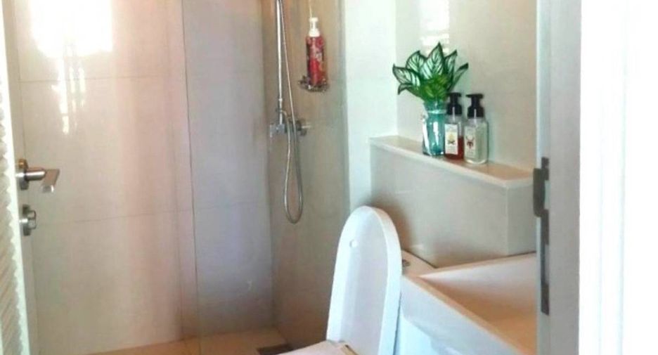 For sale 1 bed condo in Watthana, Bangkok