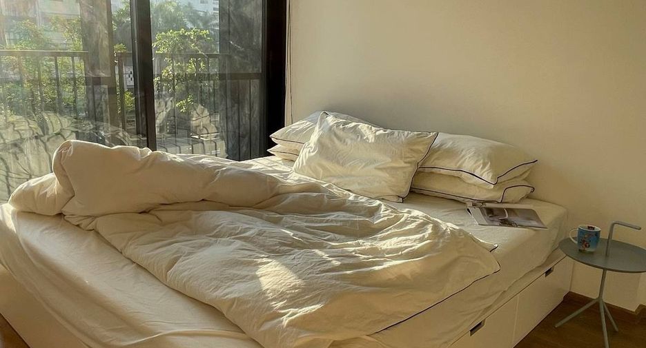 For sale 1 bed condo in Watthana, Bangkok