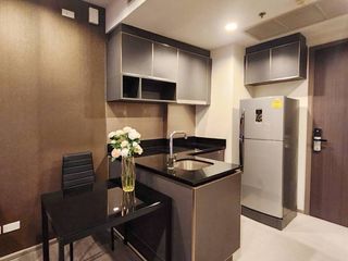 À vendre 1 chambre condo à Khlong San, Bangkok