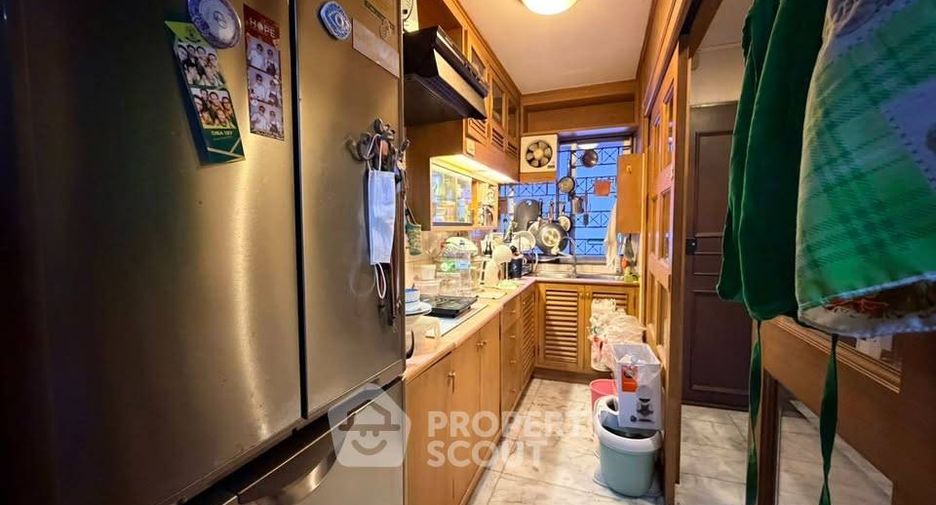 For sale 2 bedrooms condo in Pathum Wan, Bangkok