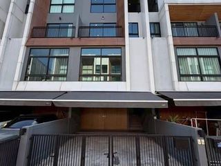 出售 3 卧室 联排别墅 在 Suan Luang, 曼谷