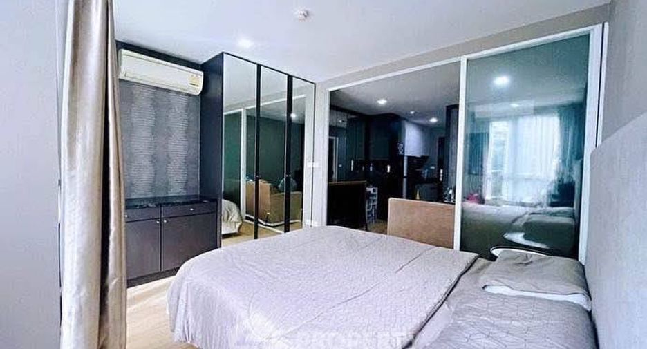 For sale 1 bed condo in Phra Khanong, Bangkok