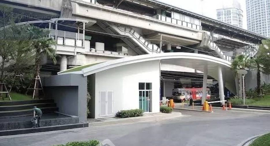 For sale 1 bed condo in Khlong Toei, Bangkok
