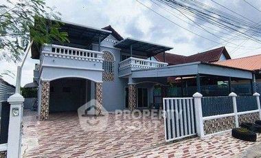 Casa en venta de 4 habitaciones en Khlong Sam Wa, Bangkok
