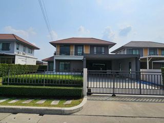 For sale 4 bedrooms house in Sai Mai, Bangkok