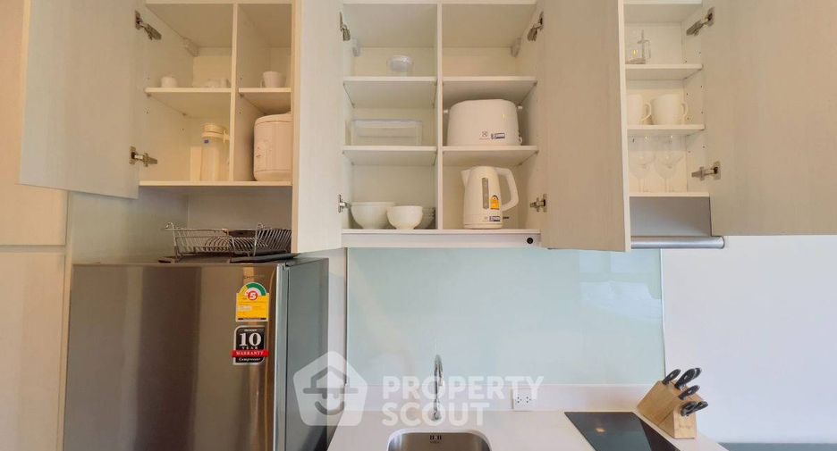 For sale 1 bed condo in Si Racha, Chonburi