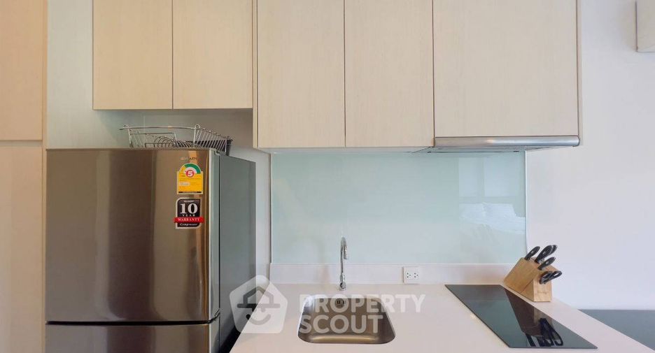 For sale 1 bed condo in Si Racha, Chonburi