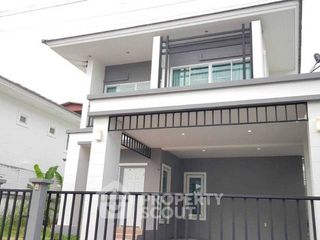 出售 4 卧室 独立屋 在 Si Racha, Chon Buri